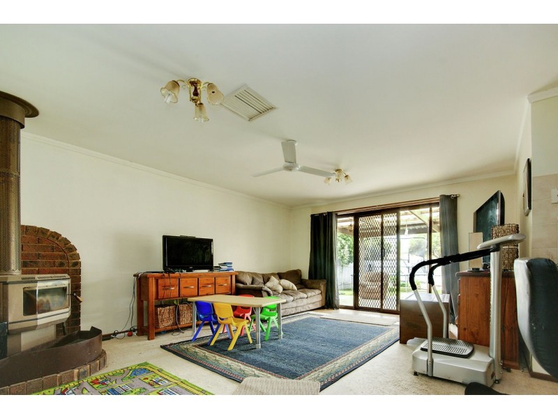 169 Quarry Street, Deniliquin NSW 2710