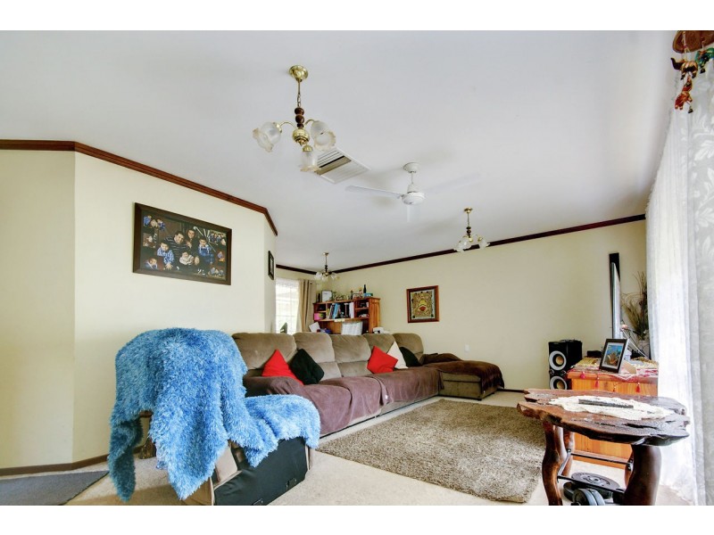 169 Quarry Street, Deniliquin NSW 2710