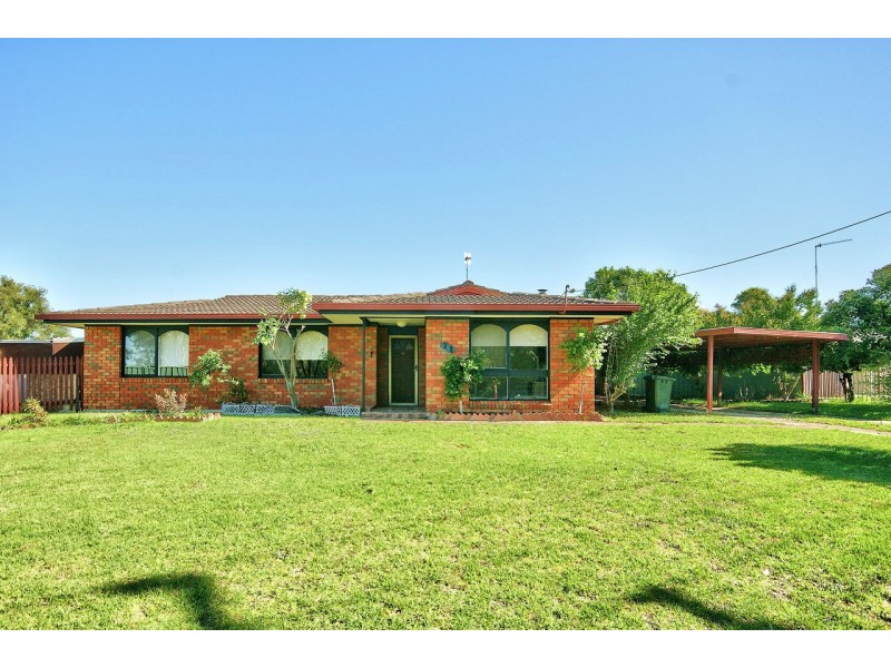 71 Decimus Street, Deniliquin NSW 2710