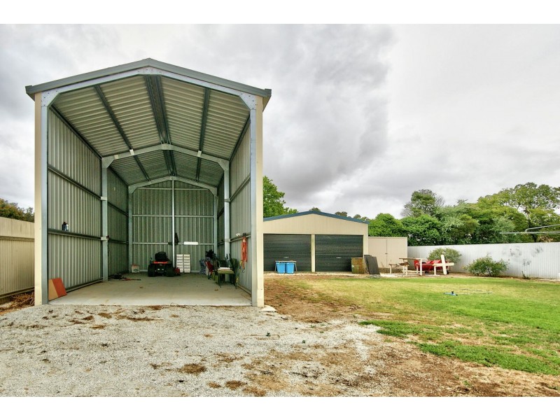 292 Finley Road, Deniliquin NSW 2710