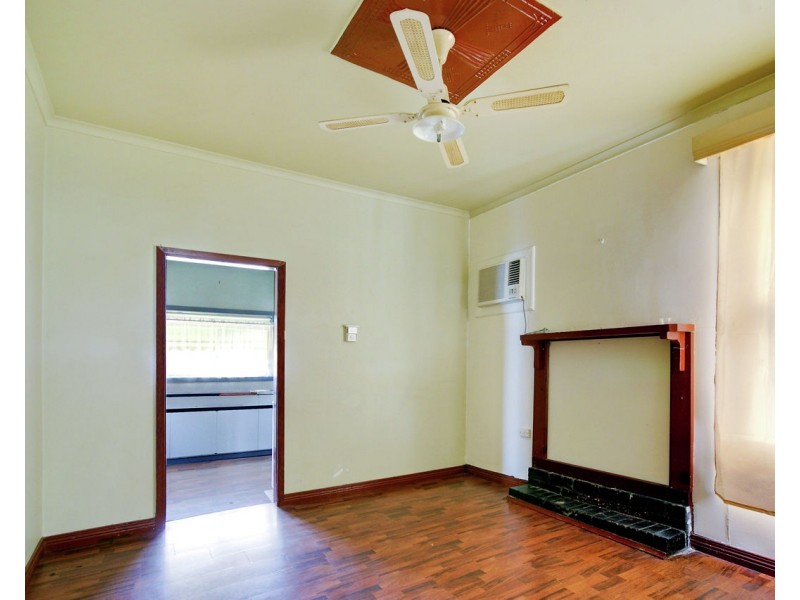 492 Henry Street, Deniliquin NSW 2710