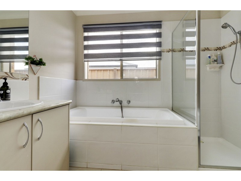 215 Hetherington Street, Deniliquin NSW 2710