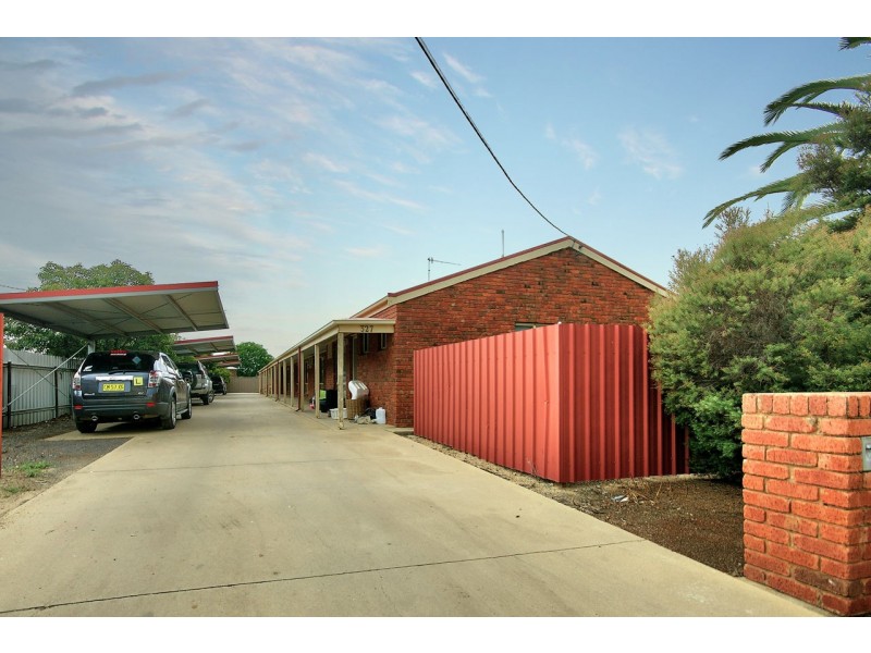 327 Finley Rd, Deniliquin NSW 2710