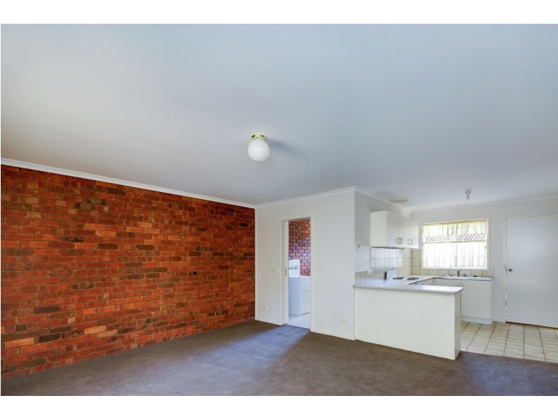 327 Finley Rd, Deniliquin NSW 2710