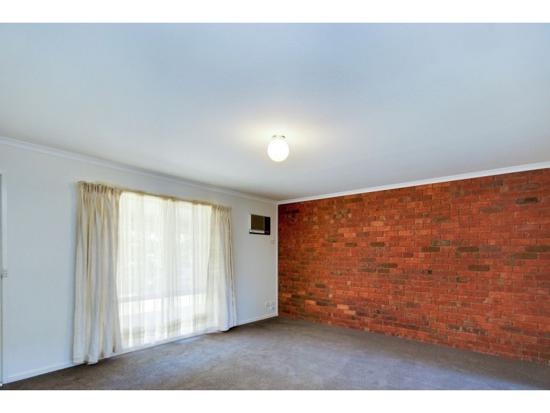 327 Finley Rd, Deniliquin NSW 2710