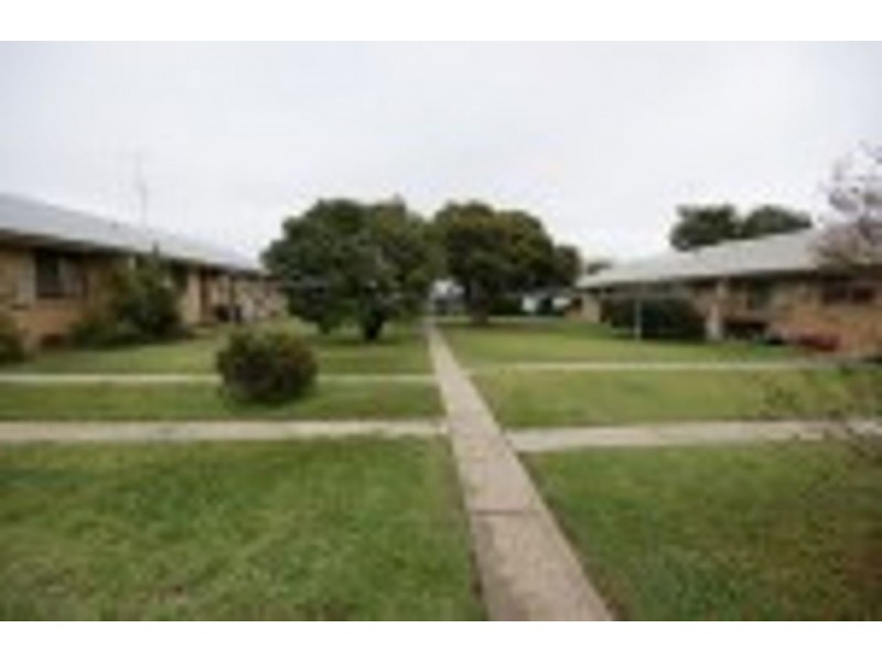 3/284 Henry Street, Deniliquin NSW 2710