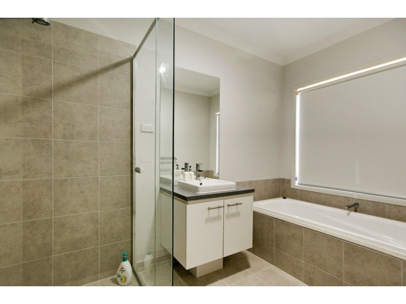 434 Poictiers Street, Deniliquin NSW 2710