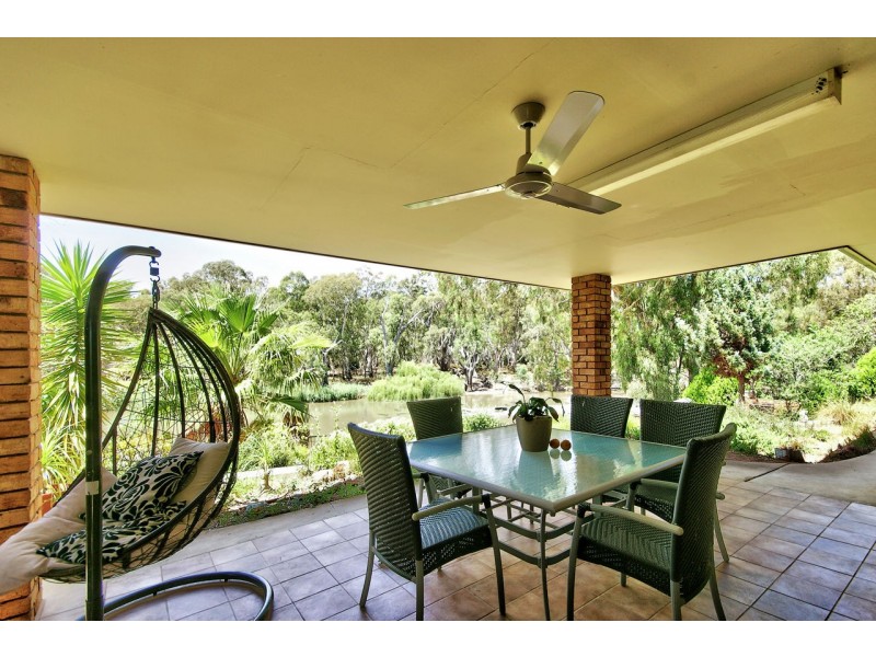 523A St Michael St, Deniliquin NSW 2710