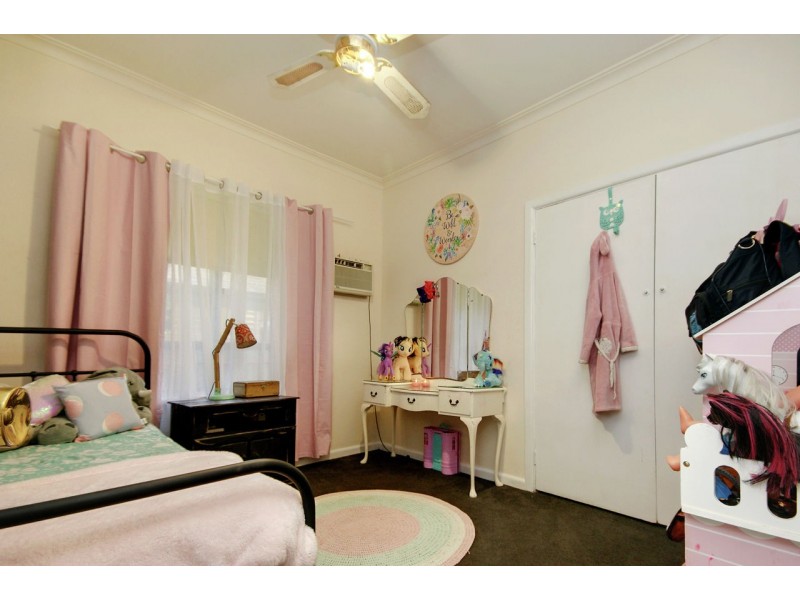 502 Poictiers Street, Deniliquin NSW 2710