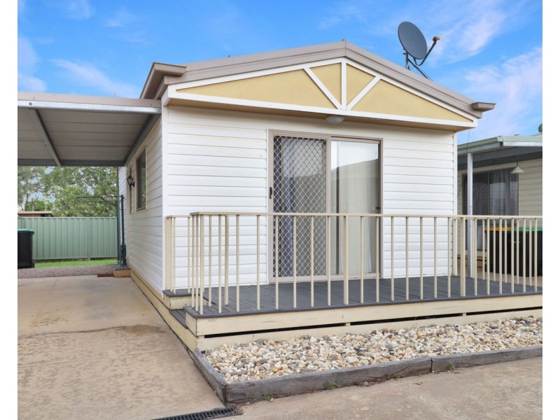 24/73-75 Butler Street, Deniliquin NSW 2710