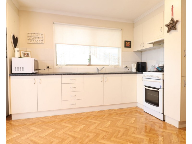 24/73-75 Butler Street, Deniliquin NSW 2710