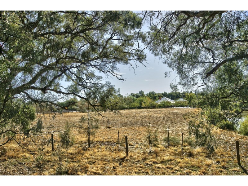 553-559 Harfleur Street, Deniliquin NSW 2710