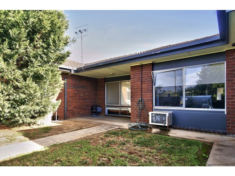 3/334-336 Henry Street, Deniliquin NSW 2710