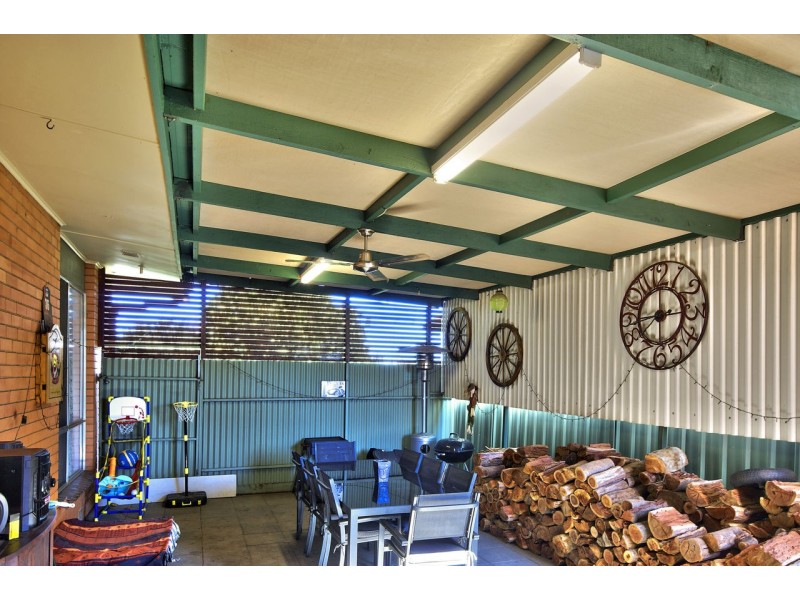 319 Noyes St, Deniliquin NSW 2710