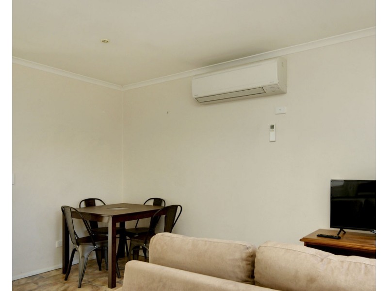 13 73-75 Butler Street, Deniliquin NSW 2710