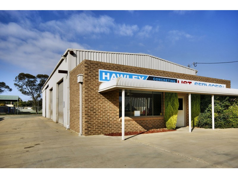 70 Napier Street, Deniliquin NSW 2710