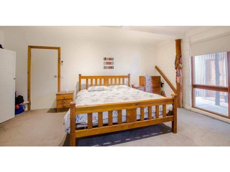 440 Todds Rd, Deniliquin NSW 2710