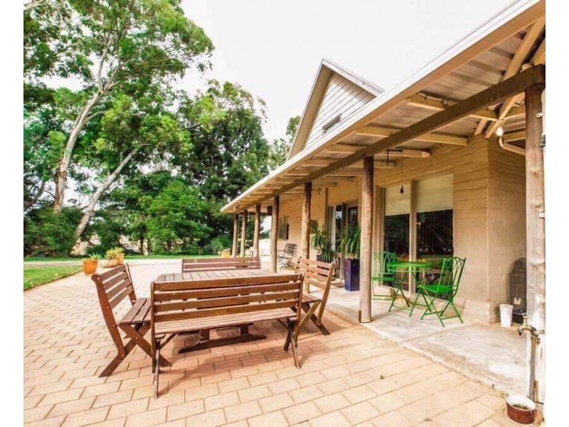 440 Todds Rd, Deniliquin NSW 2710