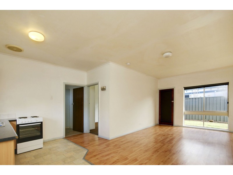 8/334-336 Henry Street, Deniliquin NSW 2710