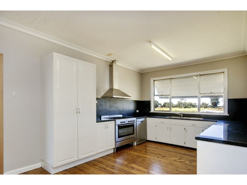 1591 Mayrung Rd, Deniliquin NSW 2710