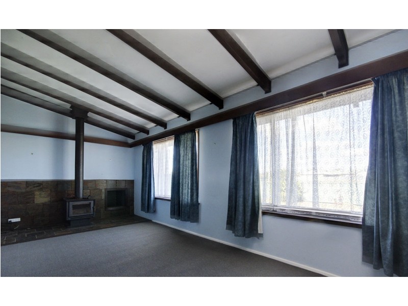 127 Russell Street, Deniliquin NSW 2710
