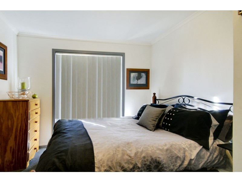 116 Wyatt St, Deniliquin NSW 2710