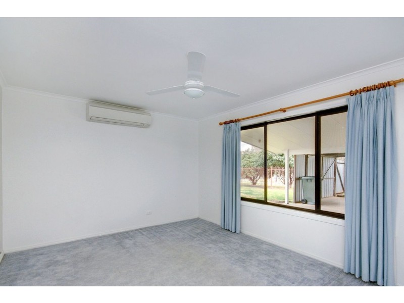 69 Decimus Street, Deniliquin NSW 2710