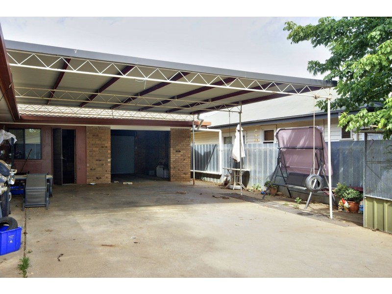359 Hay Rd, Deniliquin NSW 2710