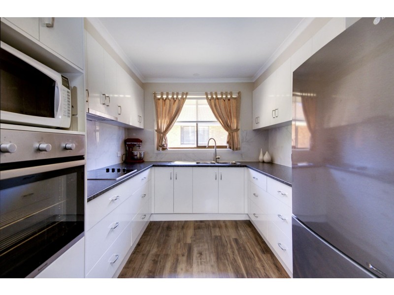 4/277 Harfleur St, Deniliquin NSW 2710