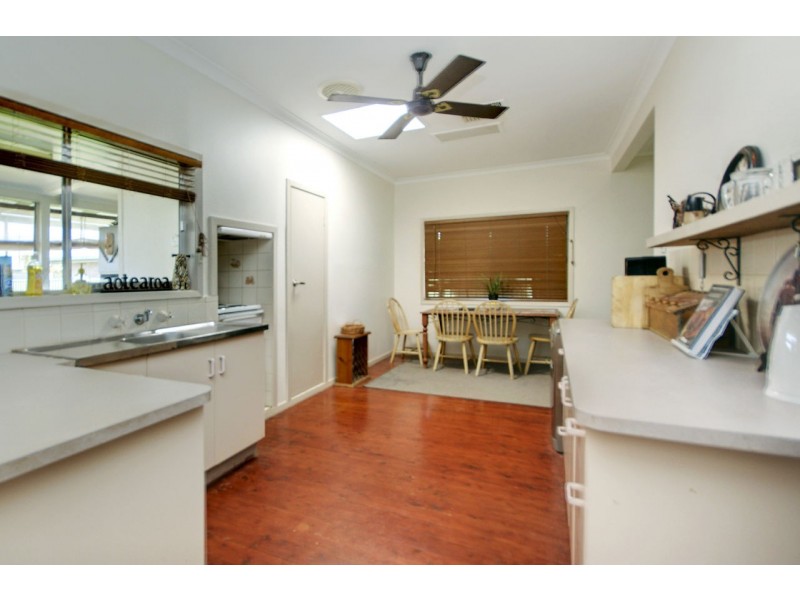 289 Noyes St, Deniliquin NSW 2710