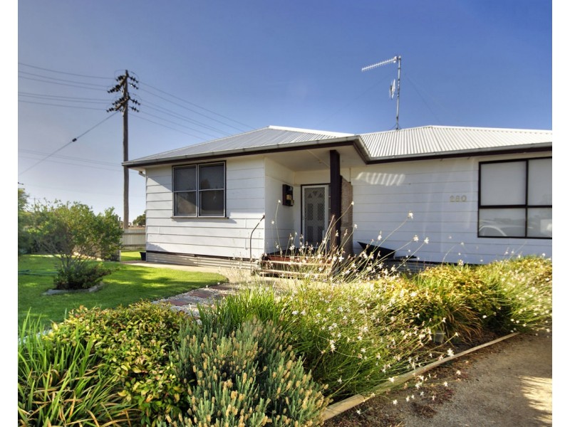 280 Fitzroy Street, Deniliquin NSW 2710