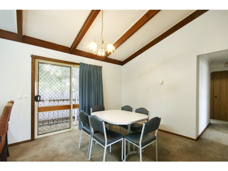 74 Macauley, Deniliquin NSW 2710