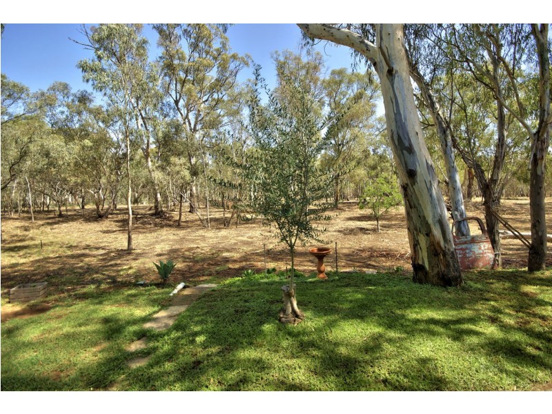 Lot 8 Pioneer Tourist Park, Deniliquin NSW 2710