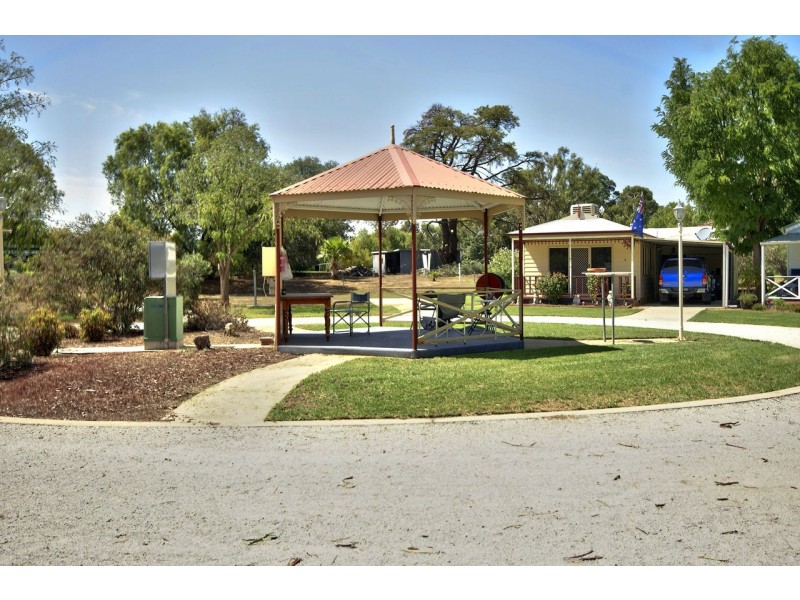 Lot 8 Pioneer Tourist Park, Deniliquin NSW 2710