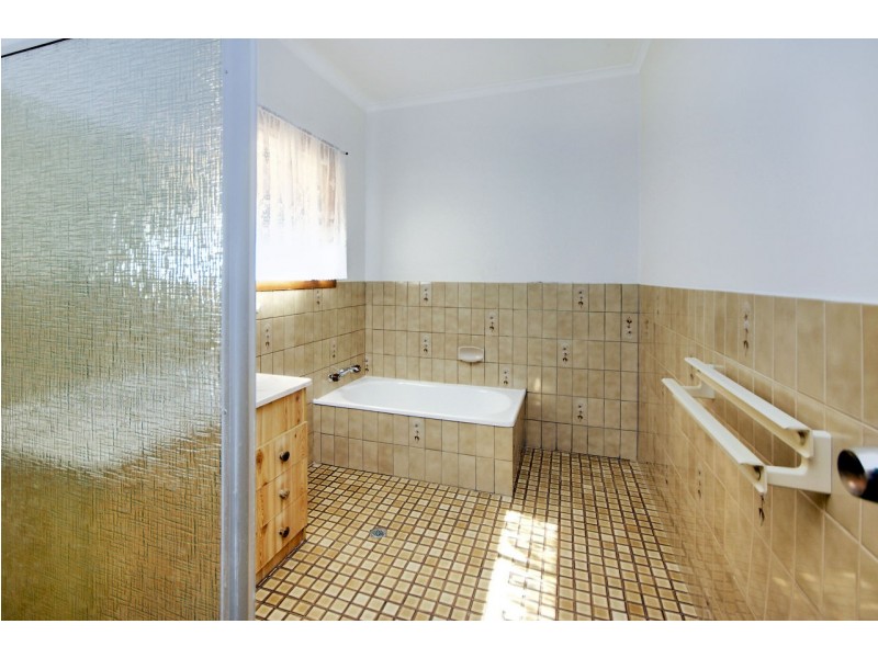 497 Wood Street, Deniliquin NSW 2710