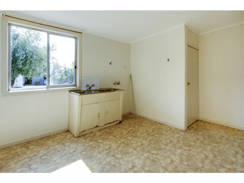 497 Wood Street, Deniliquin NSW 2710