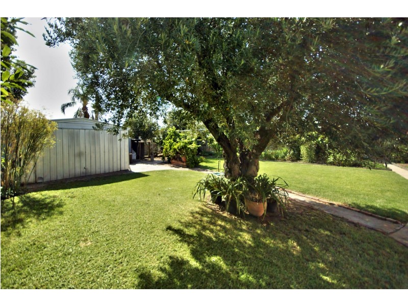 497 Wood Street, Deniliquin NSW 2710