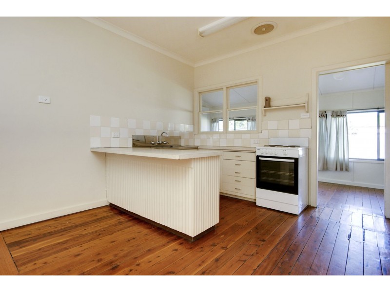 504 St Michael Street, Deniliquin NSW 2710