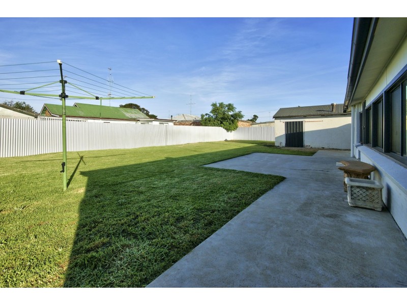 504 St Michael Street, Deniliquin NSW 2710