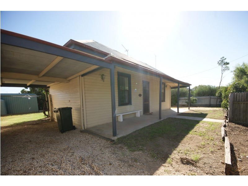 430 Cressy Street, Deniliquin NSW 2710