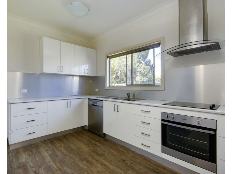 128 Butler Street, Deniliquin NSW 2710