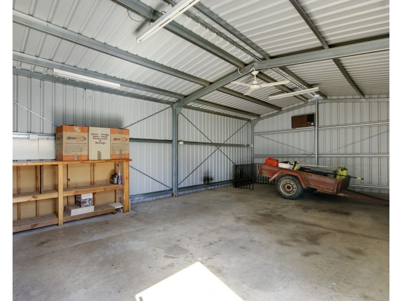 128 Butler Street, Deniliquin NSW 2710