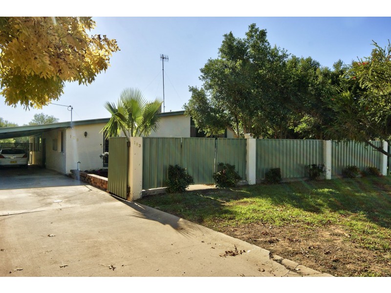 103 Macauley St, Deniliquin NSW 2710