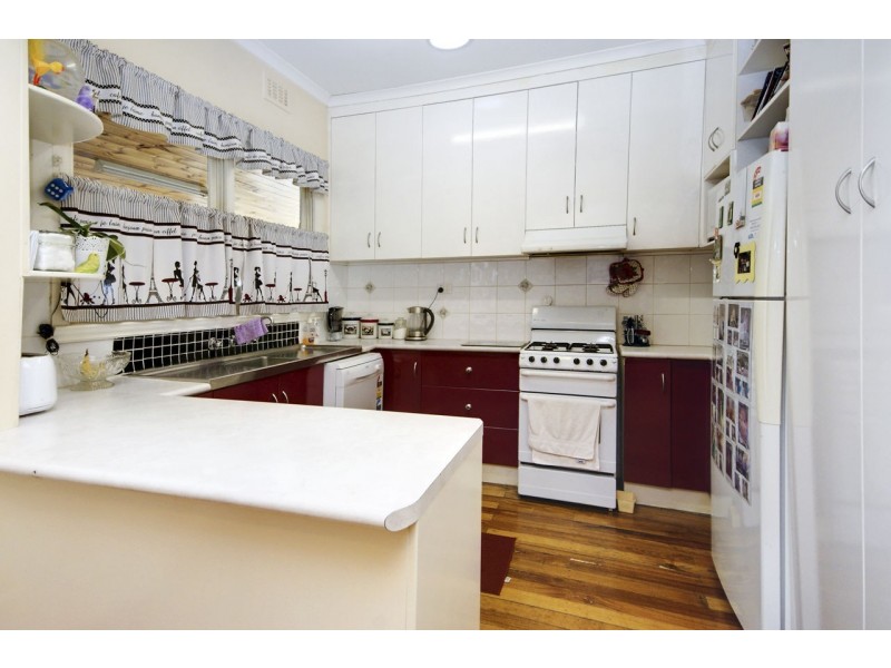 103 Macauley St, Deniliquin NSW 2710