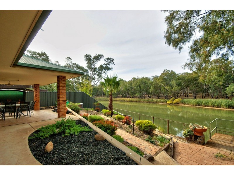 523A St Michael St, Deniliquin NSW 2710