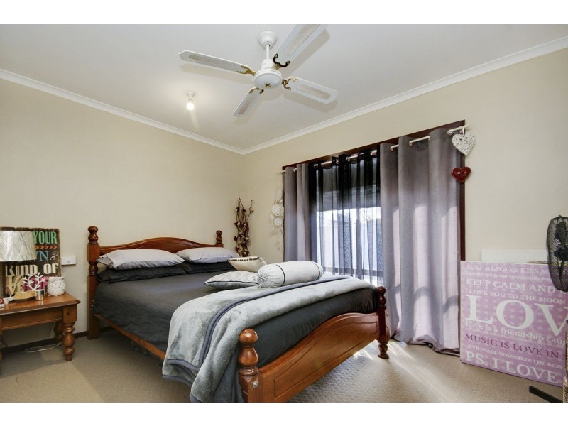 4 & 5/115 Fowler Street, Deniliquin NSW 2710