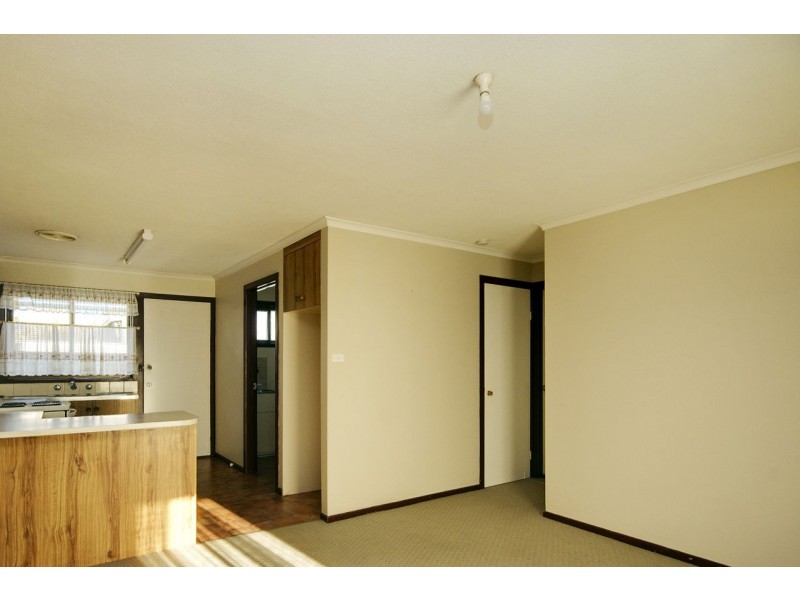 4 & 5/115 Fowler Street, Deniliquin NSW 2710