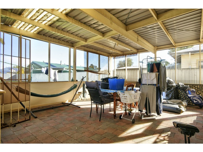 300 Wood Street, Deniliquin NSW 2710