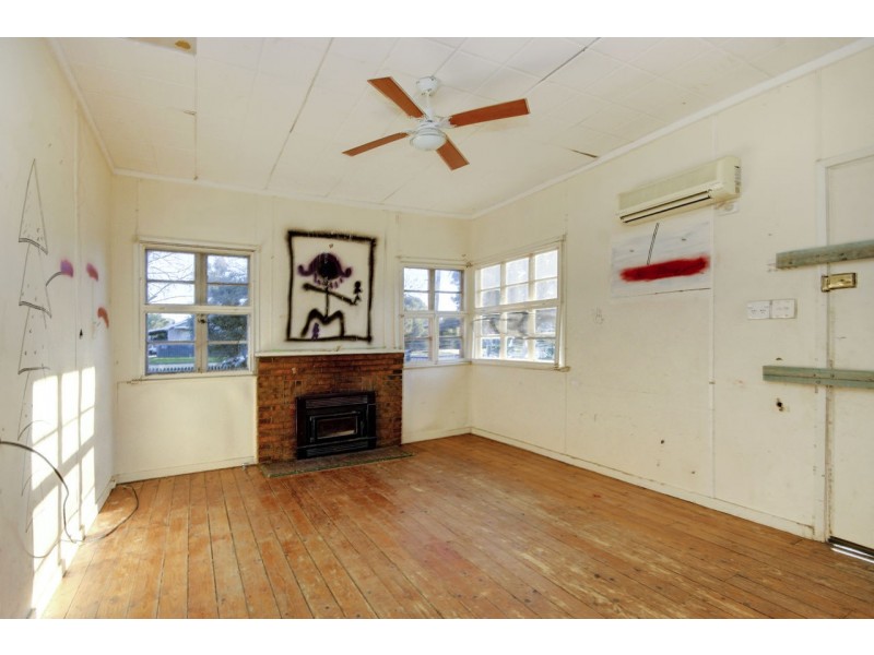 473 Maher St, Deniliquin NSW 2710