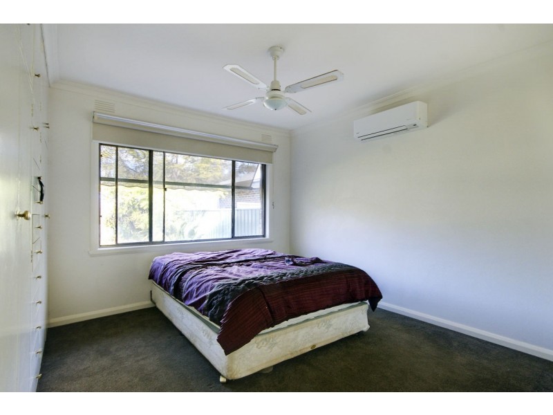 143 Wirraway Dr, Deniliquin NSW 2710